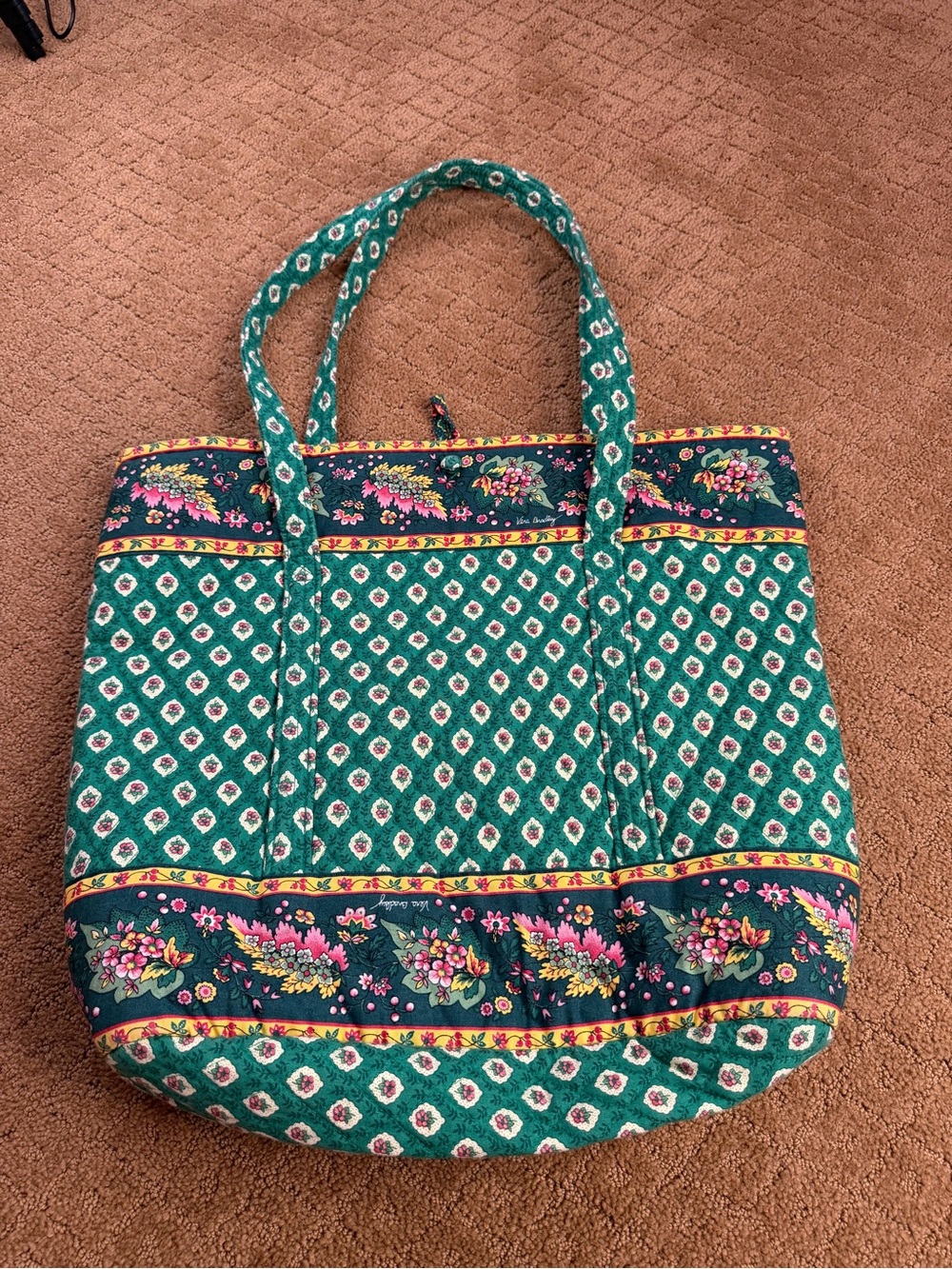 Vintage Vera Bradley Greenfield Quilted Large Tote Shoulder Bag Button close - Picture 2 of 6